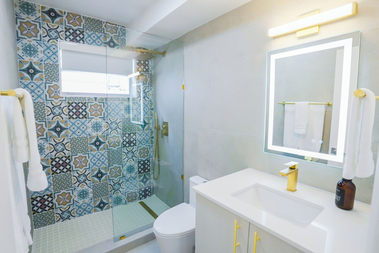 Bathroom 3, PRAIA Hotel Boutique Miami Beach, Miami-Dade