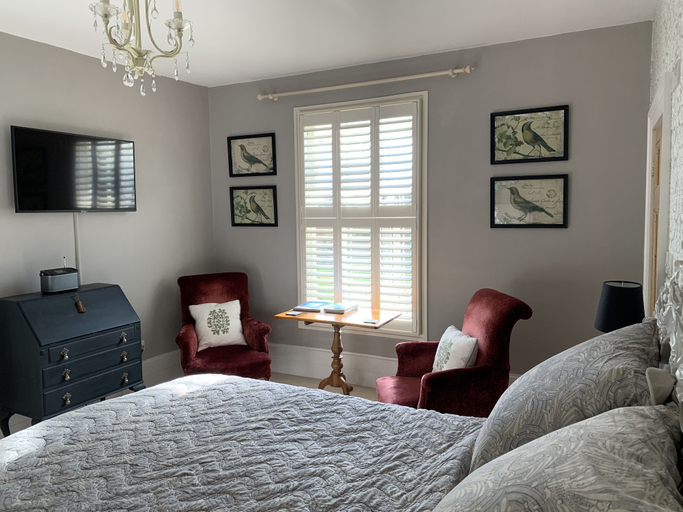 Bedroom 2, Coswarth House, Cornwall