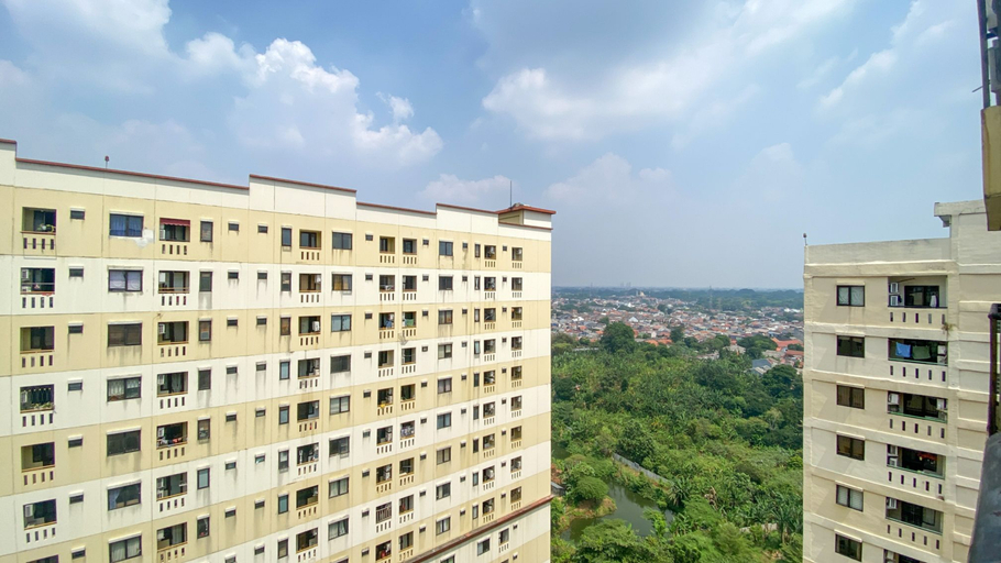 Exterior & Views 2, Modern and Restful Studio at Kebagusan City Apartment By Travelio, South Jakarta