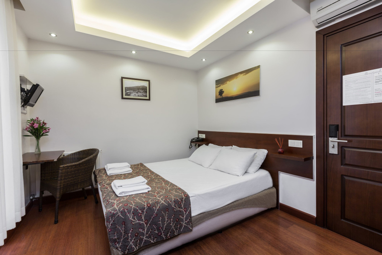 Bedroom 5, Büyükada Comfort Hotel, Adalar