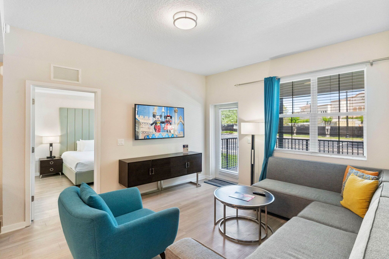 Others 1, 4013 Breakview Drive #108, Orange