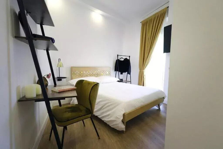 Bedroom 2, Baby Hotel, Torino