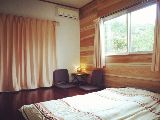 Bedroom 2, Guest house iroha, Nakijin