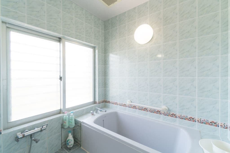 Bathroom 3, N.C.Kouri, Nakijin