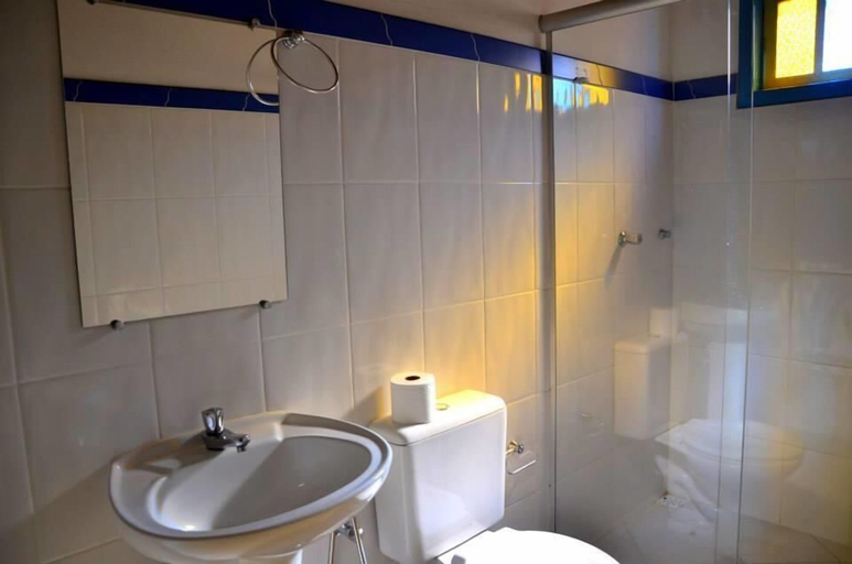 Bathroom, Pousada Vila Colonial, Pirenópolis