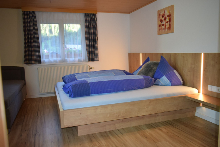 Bedroom 2, Ferienwohnung Birgit, Bludenz