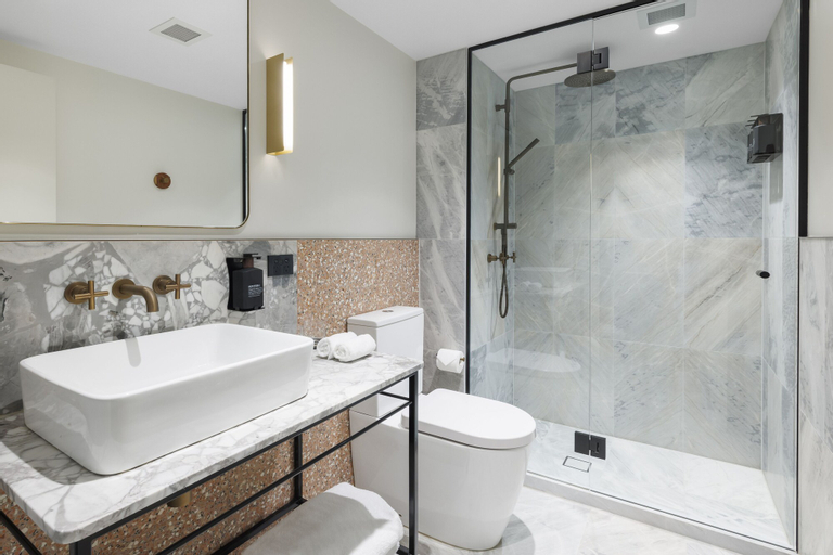 Bathroom 8