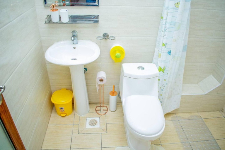 Bathroom 3, Impeccable Family Friendly Apartment in Nairobi, Kibra