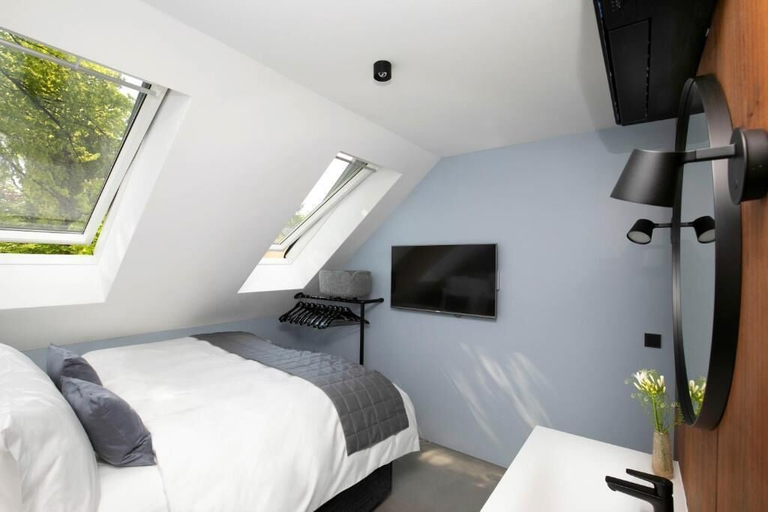 Bedroom 4, The Roebbek, Hamburg