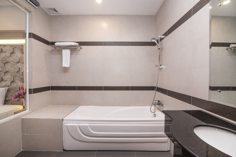 Bathroom 8