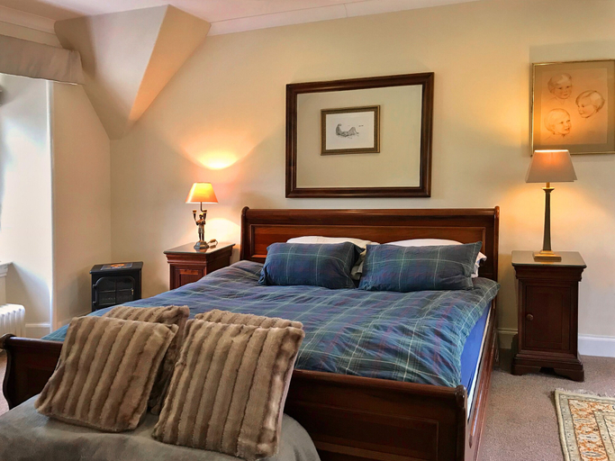 Bedroom 3, West Highland Way Hotel & Campsite, Stirling