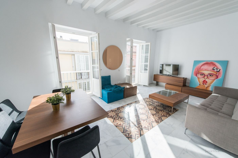 Others 5, Casa Margot Cádiz, Cádiz