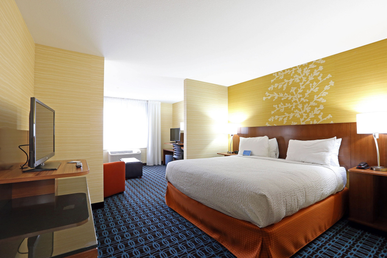 Bedroom 3, Fairfield Inn & Suites by Marriott Vernon, North Okanagan