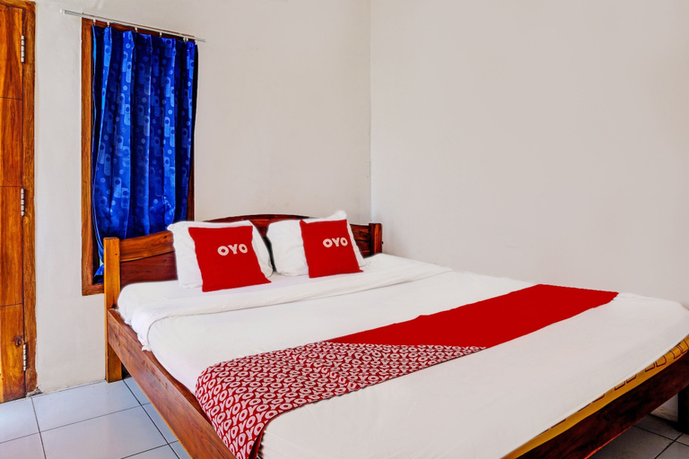 Bedroom 1, OYO Life 92021 Dua Putra Homestay Klayar, Pacitan