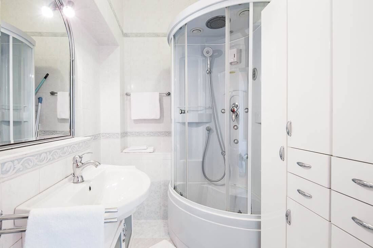 Bathroom 3, Apartments Suzy, Split
