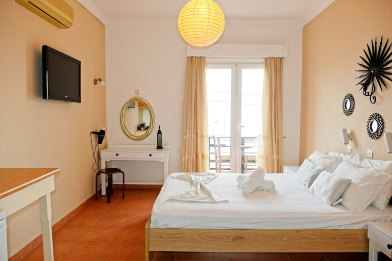 Bedroom 5, Jimmy's apartments, North Aegean