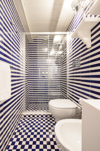 Bathroom 5, A Fenestella Caprese, Napoli