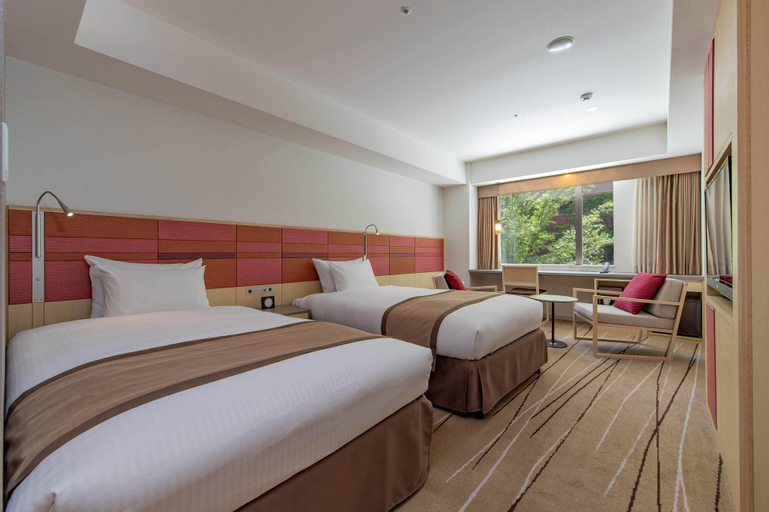 Bedroom 12