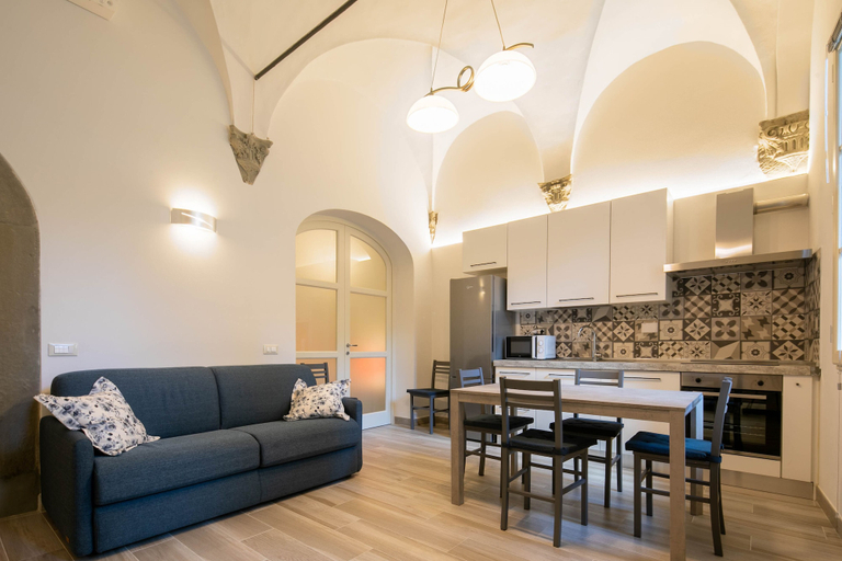 Others 4, Le Volte by Mmega, Florence