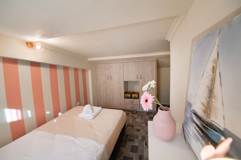 Bedroom 5, En Lefko Boutique Apartments, Ionian Islands
