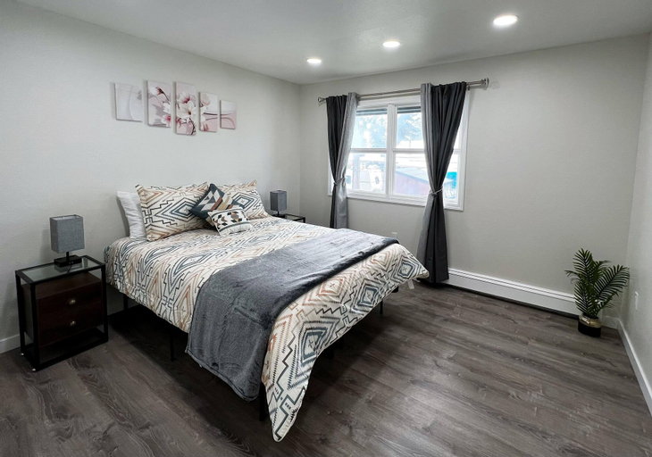 Bedroom 3, Wyoming 2, Anchorage