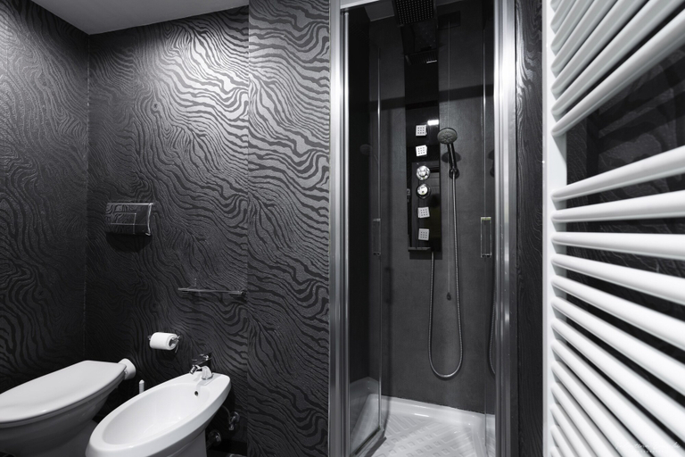 Bathroom 4, Hotel Deco, Florence