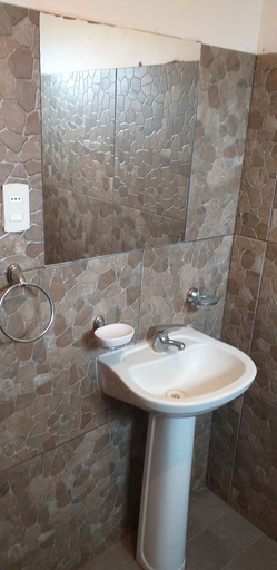 Bathroom 4, Cabañas Hua'ai Village, ísla de Pascua
