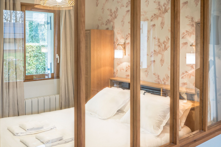 Bedroom 2, Domaine Du Marquenterre, Somme