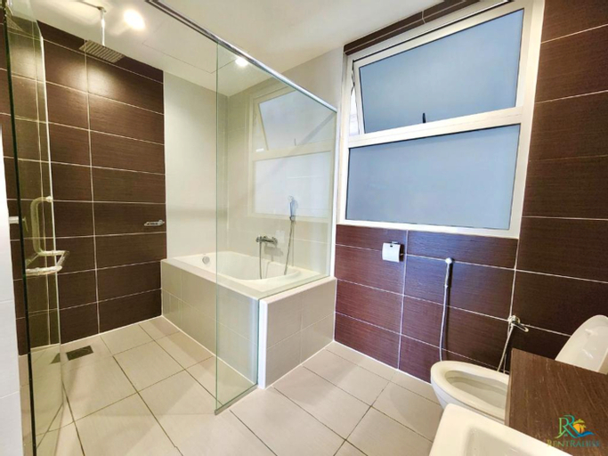 Bathroom 11