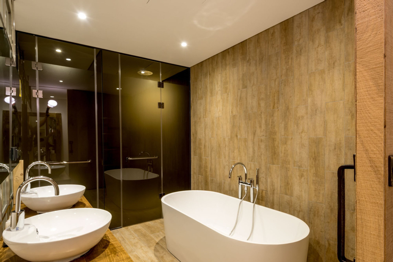 Bathroom 3