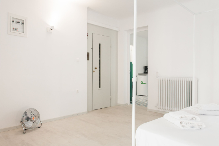 Bedroom 4, Karitsi Place, Attica