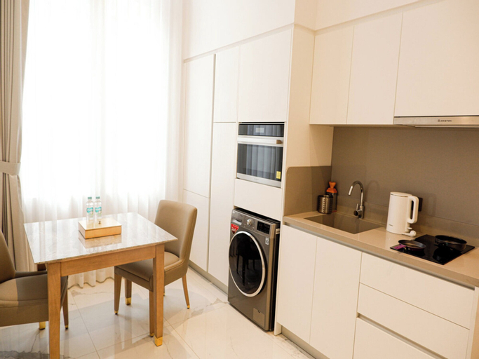 Dining Room 21