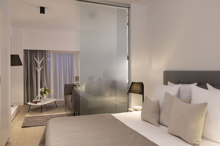Bedroom 3, L-Avenue, Bruxelles