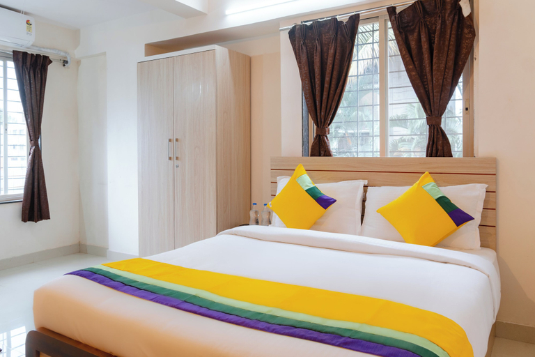 Bedroom 3, Itsy Hotels Opal Suites, Mundhwa, Near Koregaon Park, Pune
