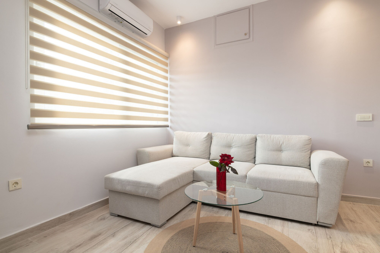 Others 4, Thuis Apartment, Ionian Islands