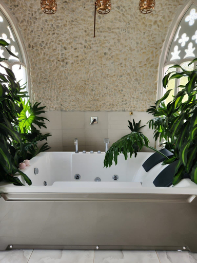 Bathroom 4, Hotel Mansión Sant Serrant, El Santuario