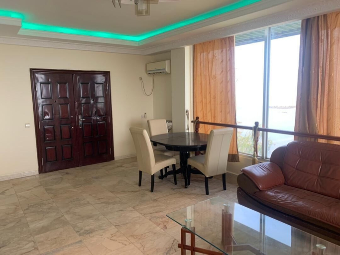 Others 5, Hotel Mariador Palace, Conakry