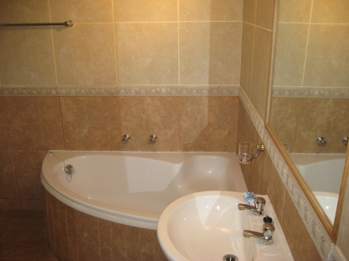 Bathroom 3, Aurora Guest Units, City of Cape Town