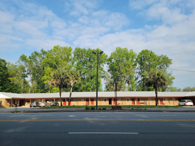Public Area 4, Harikrishna Midway Motel, Liberty