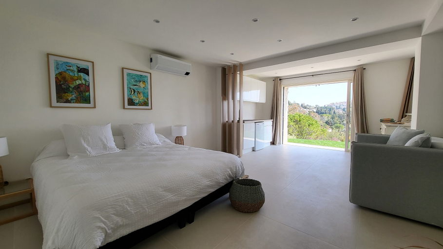 Bedroom 5, Ideal BnB, Alpes-Maritimes