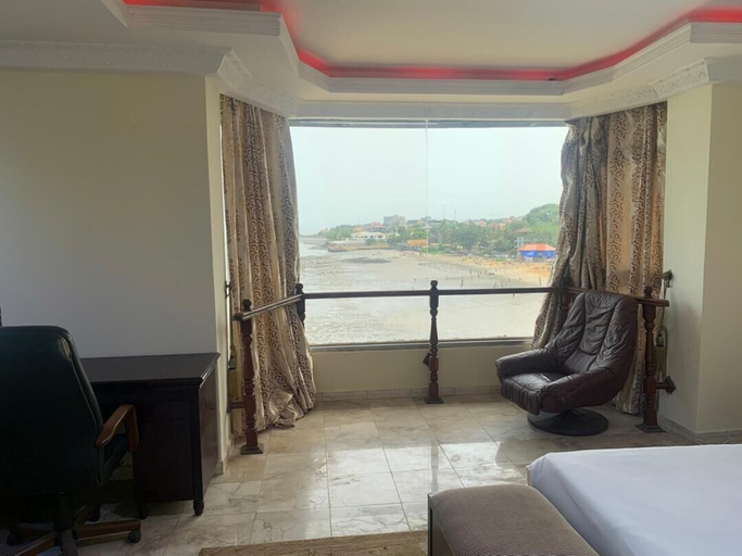Others 3, Hotel Mariador Palace, Conakry