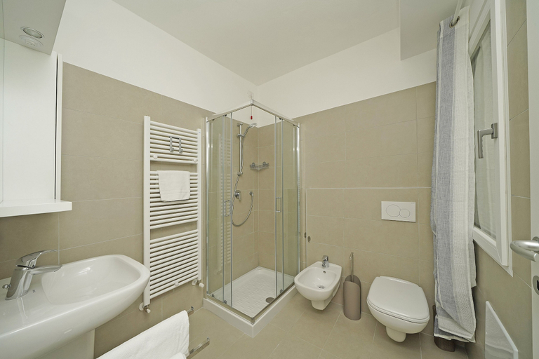 Bathroom 3, Appartamenti Alle Mura, Verona