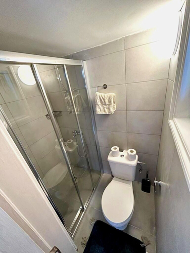 Bathroom, Central Comfort Studio, Larnaca