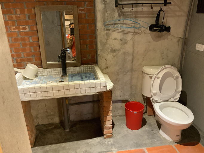 Bathroom 3, Gu Yi B&B, Yilan