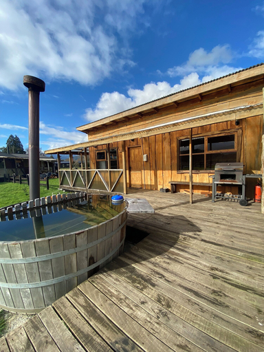 Exterior & Views 2, Patagonia Puelo Lodge, Llanquihue