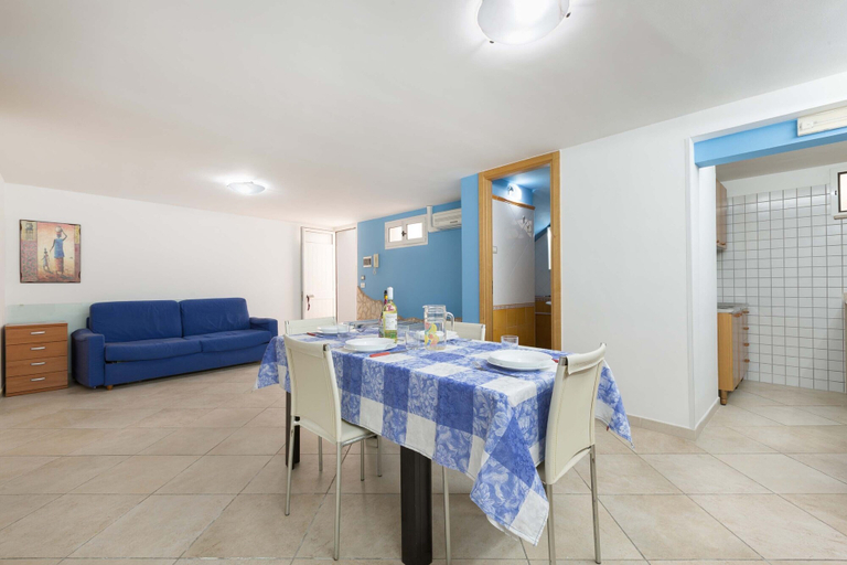 Living area 2, 2703 Villino Mare Blu by Barbarhouse, Lecce
