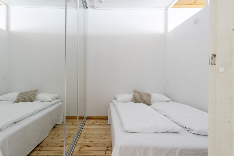 Bedroom 3, 2ndhomes Central 85m2 2BR Apartment, Uusimaa