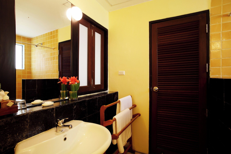 Bathroom 4, Haadson Resort, Khao Lak, Takua Pa