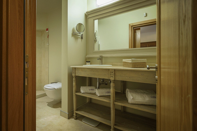 Bathroom 4, La Boheme, Municipiul Bucuresti