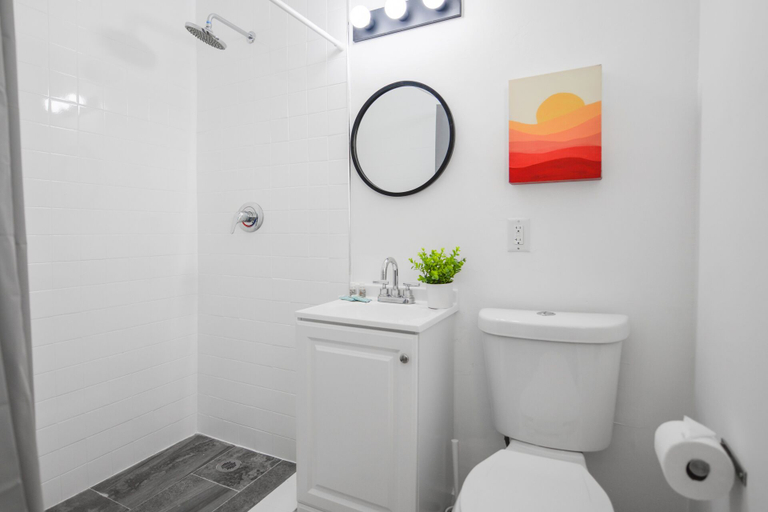 Bathroom 3, Miami in Style Near Wynwood - We Host, Miami-Dade